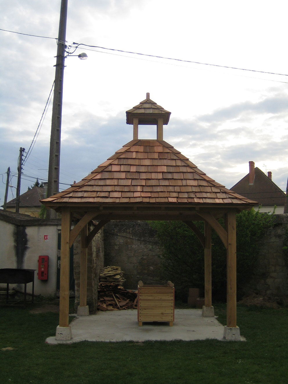 Kiosque en chêne